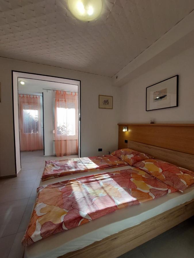 Apartmani Gamboc + Experience And Discounts Umag Exterior foto